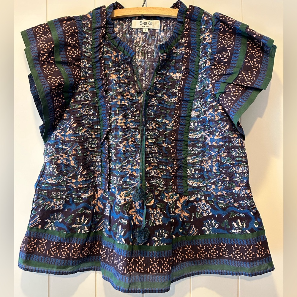 SEA, NEW YORK rouched, flutter sleeved blouse, size S in purple/blue